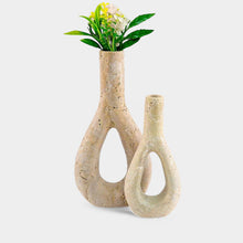 Load image into Gallery viewer, Oval Vase