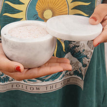 Load image into Gallery viewer, Magnet Candy with Compartment