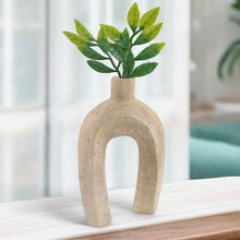 Load image into Gallery viewer, Arm-Lock Vase