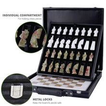 Load image into Gallery viewer, marble-elite-38cm-white-green-chess-set-2