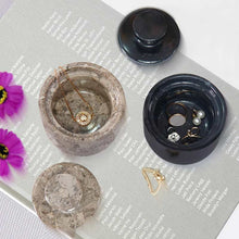 Load image into Gallery viewer, salt and pepper, salt cellar.