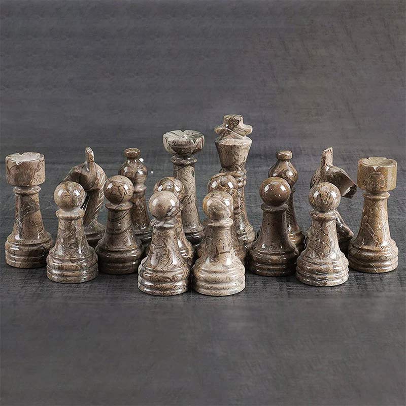 Chess Figures - Oceanic & White