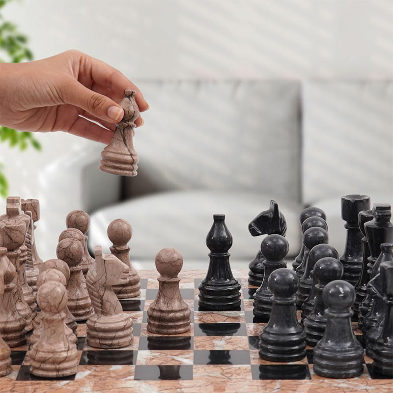Marble 38cm Chess Set - Marinara & Black