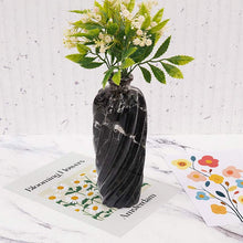 Load image into Gallery viewer, Lined Accent Vase
